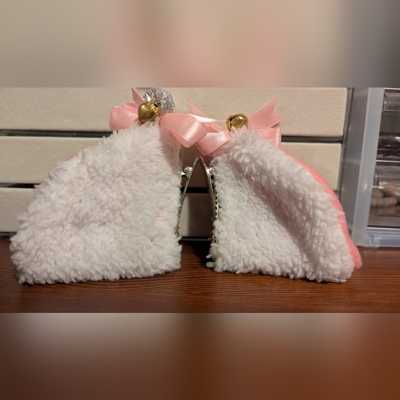Accessories - Free w purchase -2 pcs Plush Hair Clips with Cat Ears